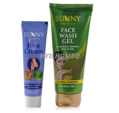 Bakson Sunny Face Wash with Aloe Vera, Calendula, Neem and Tulsi With Free Bakson Sunny Foot Cream( 30g) (110g)